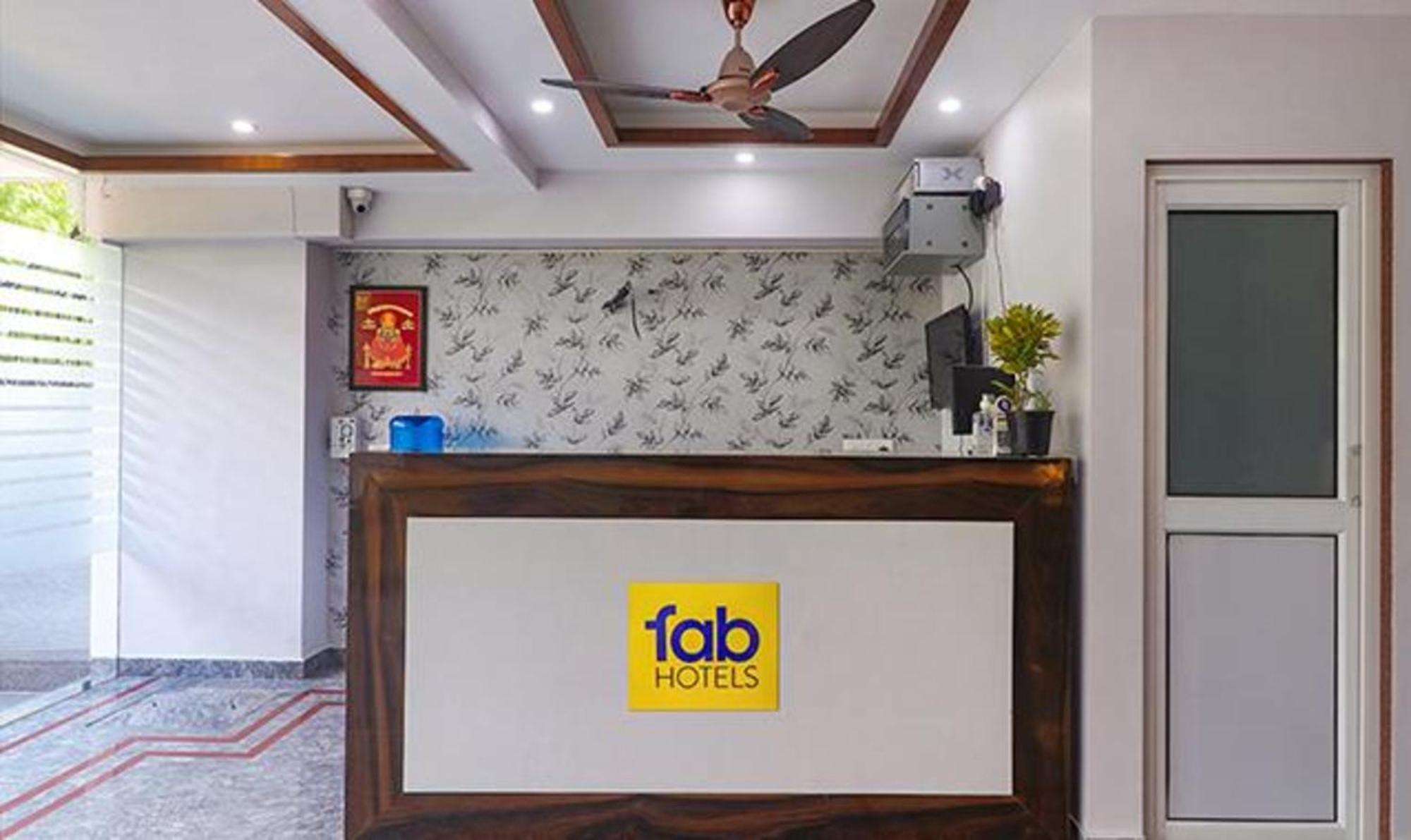 Fabhotel Star Corporate Suite Gurgaon Luaran gambar
